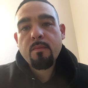 Meet your Posher, Joel